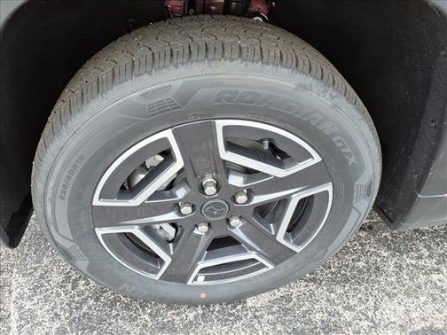 Red Hot Pearlcoat 2026 Jeep Cherokee Limited