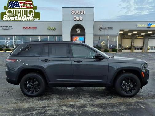 2025 Jeep Grand Cherokee Altitude