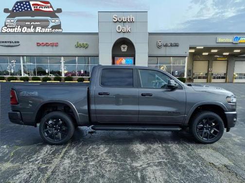 Granite Crystal Metallic Clearcoat 2026 RAM 1500 Laramie