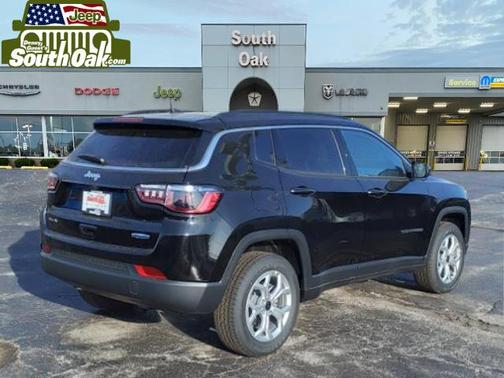 2025 Jeep Compass Latitude
