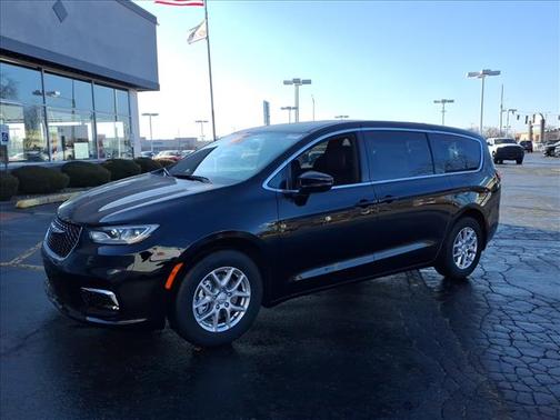 2026 Chrysler Pacifica L