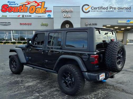 Black Clearcoat 2024 Jeep Wrangler 4xe Willys