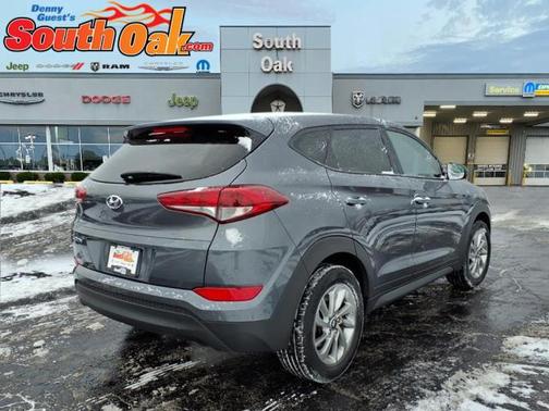 2018 Hyundai TUCSON SE