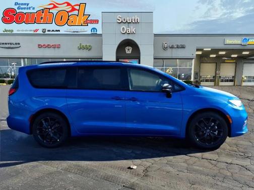 2026 Chrysler Pacifica L