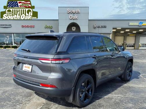 2025 Jeep Grand Cherokee Altitude