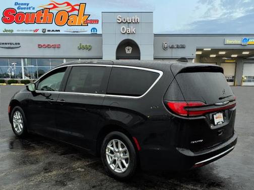 2026 Chrysler Pacifica L