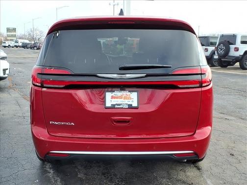 2026 Chrysler Pacifica L