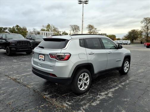 2024 Jeep Compass Latitude