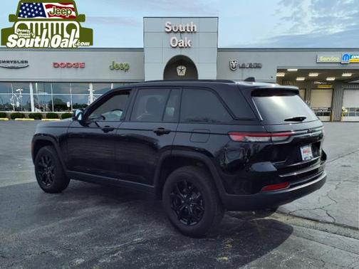 2025 Jeep Grand Cherokee Altitude