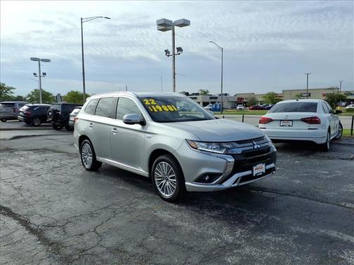 Alloy Silver Metallic 2022 Mitsubishi Outlander PHEV SEL