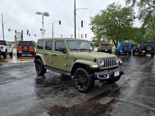 2025 Jeep Wrangler 4xe Sahara