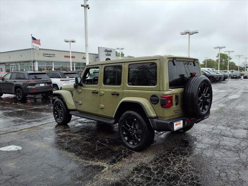 2025 Jeep Wrangler 4xe Sahara