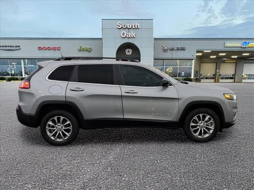 Billet Silver Metallic Clearcoat 2022 Jeep Cherokee Latitude Lux