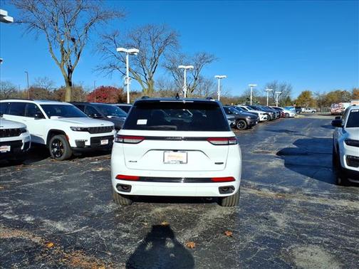 2025 Jeep Grand Cherokee Summit