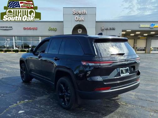 2025 Jeep Grand Cherokee Altitude