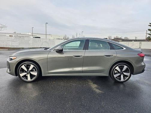 2025 Audi A5 Premium Plus TFSI quattro S tronic