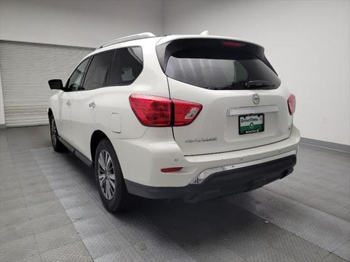 2020 Nissan Pathfinder SL 2WD