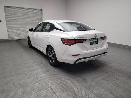 White 2022 Nissan Sentra SV