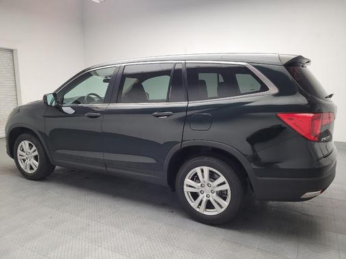 2017 Honda Pilot LX