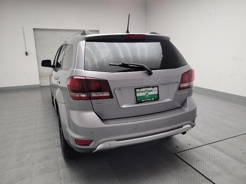 2020 Dodge Journey Crossroad