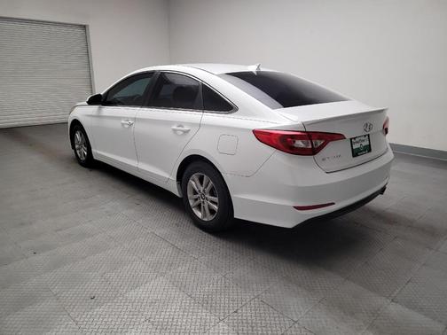 Quartz White Pearl 2017 Hyundai SONATA SE