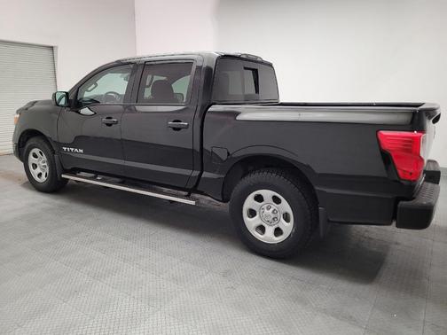 Super Black 2021 Nissan Titan S
