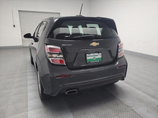 2020 Chevrolet Sonic FWD Hatchback 1FL 5-Door
