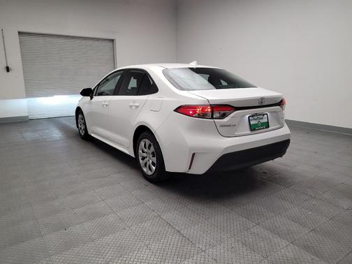 Ice Cap 2023 Toyota Corolla LE
