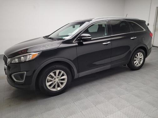 2018 Kia Sorento LX