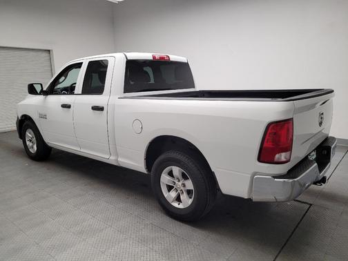 Brilliant Black Crystal Pearlcoat 2017 RAM 1500 Express