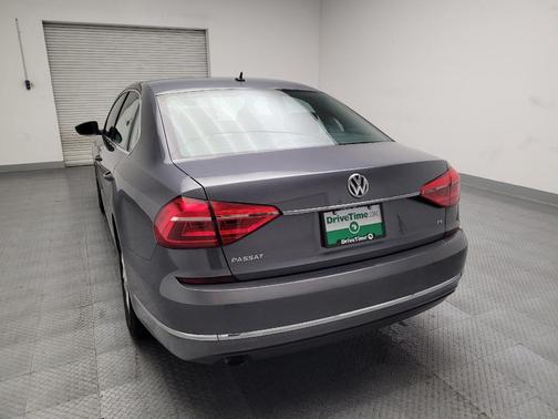 2016 Volkswagen Passat 1.8T S