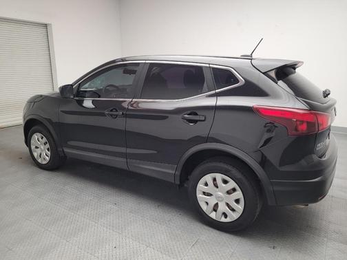 2017 Nissan Rogue Sport S