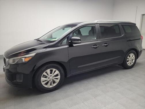 2017 Kia Sedona LX