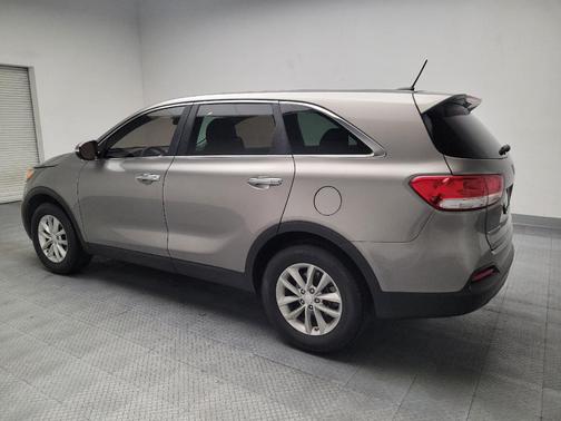 2017 Kia Sorento L