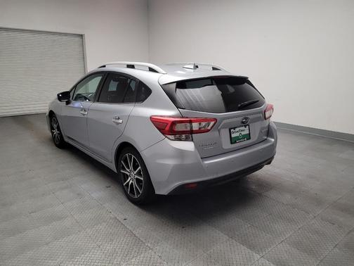 Ice Silver Metallic 2019 Subaru Impreza 2.0i Limited