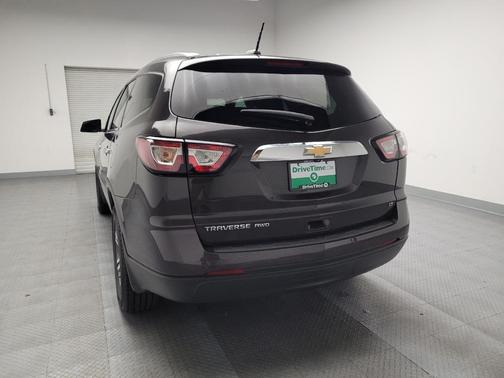 2017 Chevrolet Traverse 2LT