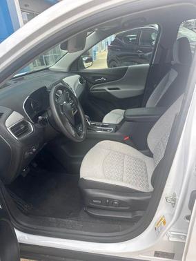 Summit White 2024 Chevrolet Equinox LS