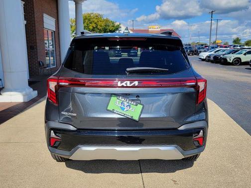2024 Kia Seltos EX