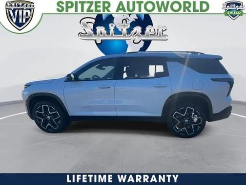 Polar White Tricoat 2026 Chevrolet Traverse High Country