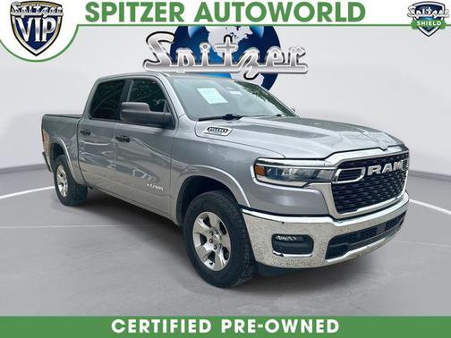 Billet Silver Metallic Clearcoat 2025 RAM 1500 Big Horn/Lone Star