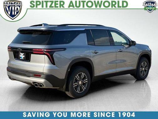 Sterling Gray Metallic 2026 Chevrolet Traverse LT