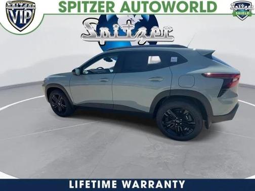 Cacti Green 2026 Chevrolet Trax FWD ACTIV