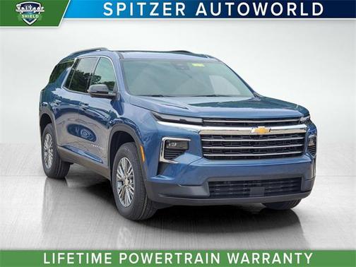 2025 Chevrolet Traverse LT