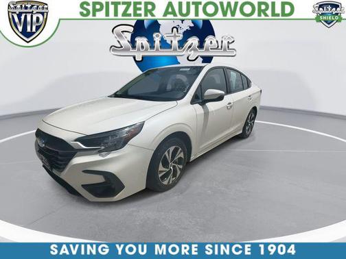 Crystal White Pearl 2025 Subaru Legacy Premium