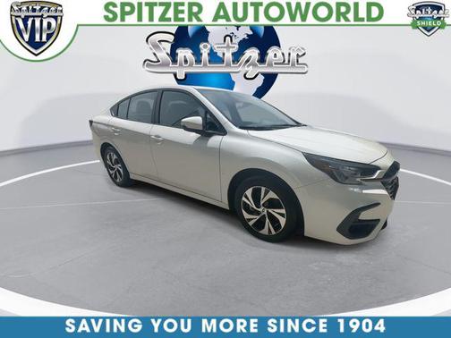 Crystal White Pearl 2025 Subaru Legacy Premium