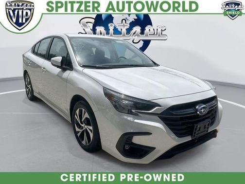 Crystal White Pearl 2025 Subaru Legacy Premium