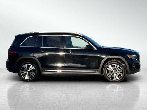 2024 Mercedes-Benz GLB 250 4MATIC