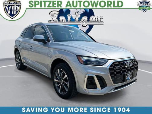 Silver Metallic 2023 Audi Q5 45 S line Premium Plus