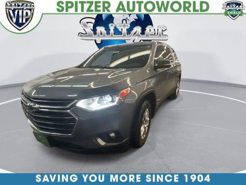 Satin Steel Metallic 2019 Chevrolet Traverse LT Leather