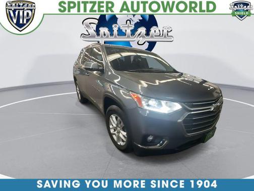 Satin Steel Metallic 2019 Chevrolet Traverse LT Leather